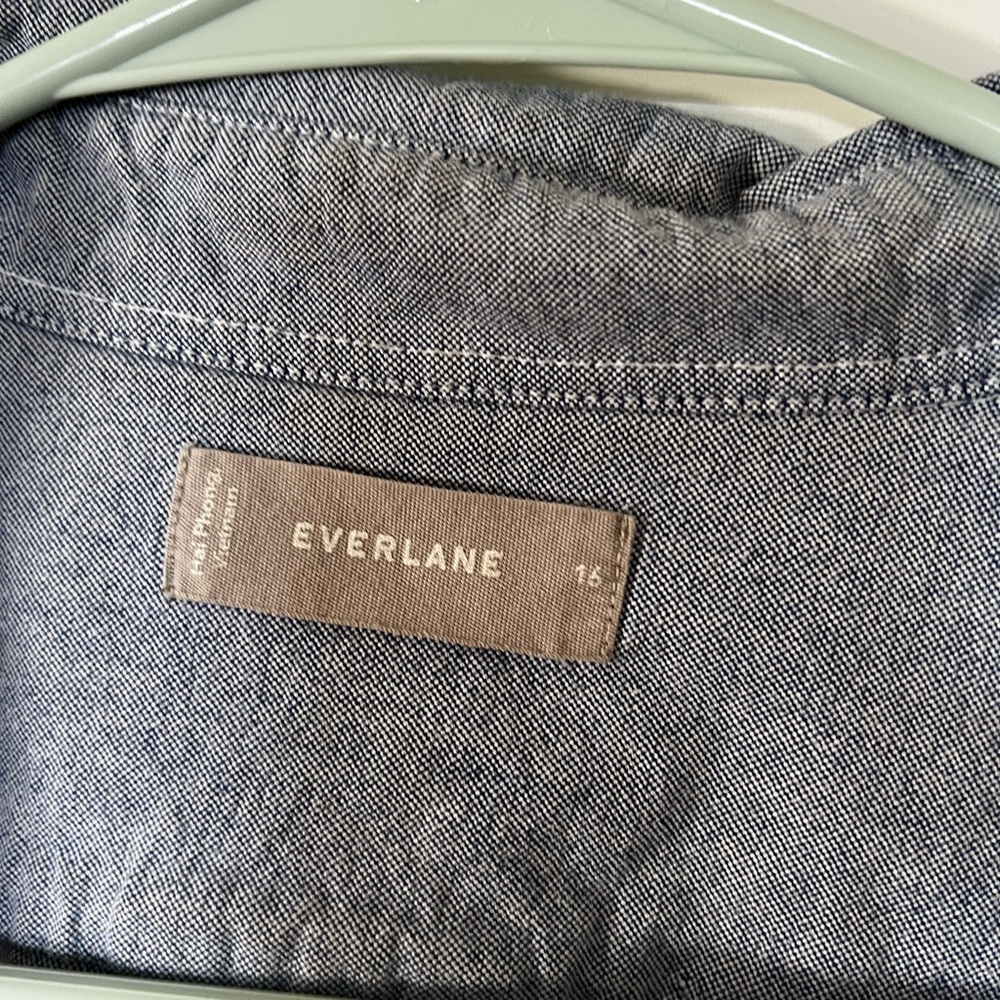 Everlane Relaxed Oxford